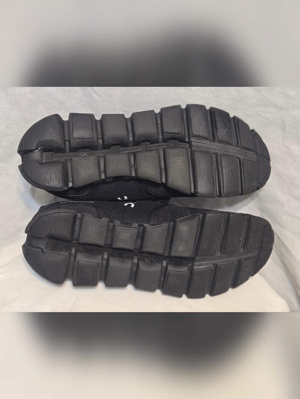 ON Cloud Running Sneaker Shoes Cloud 6 Black Womens Sz W8.5 - Picture 5 of 13